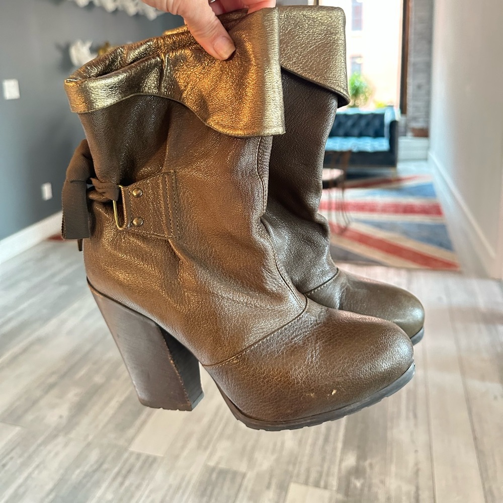 Olive green and gold Vanessa Bruno Boots | size 8